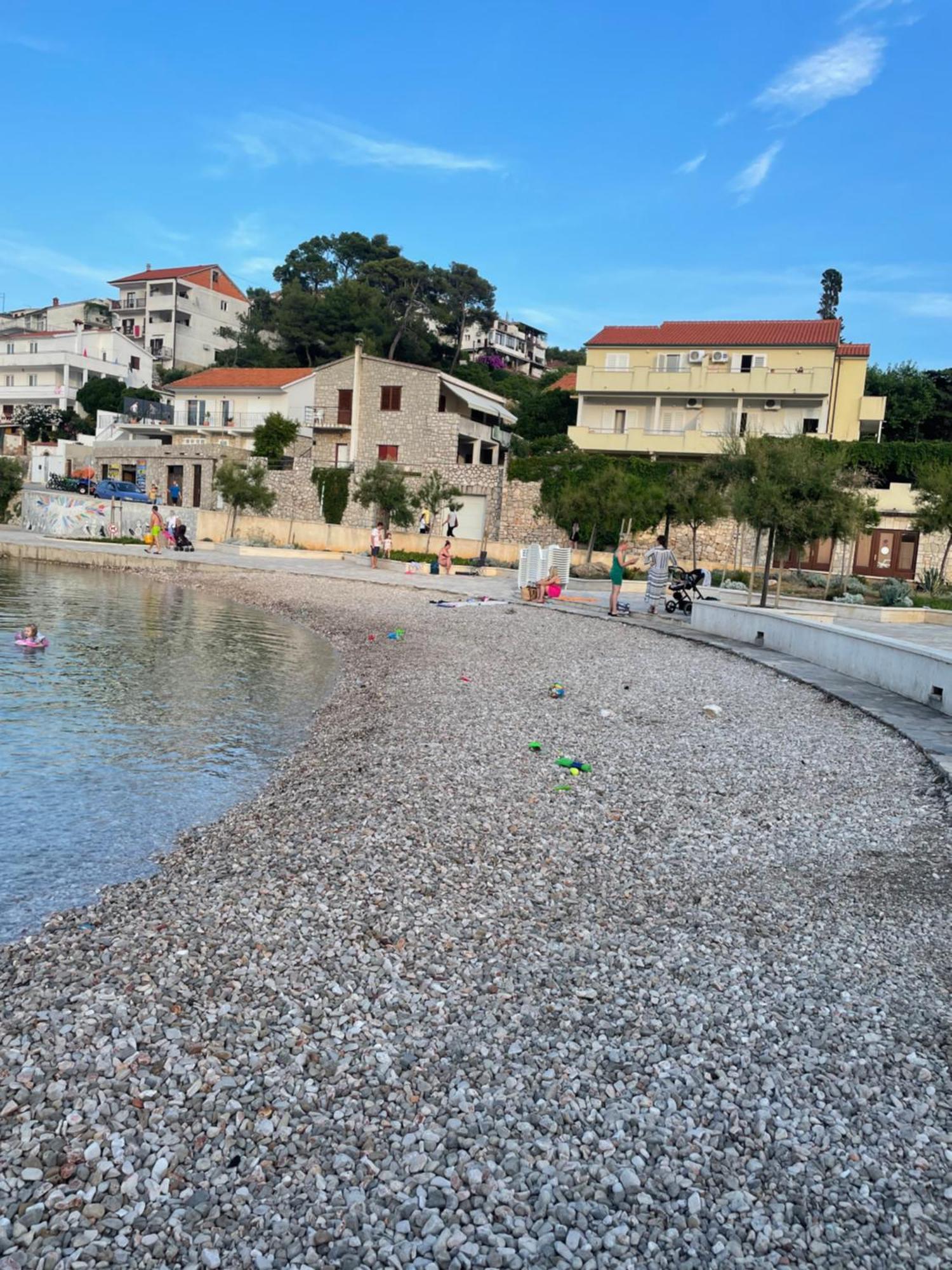 apartmani Ilda Radonić Jelsa  Esterno foto