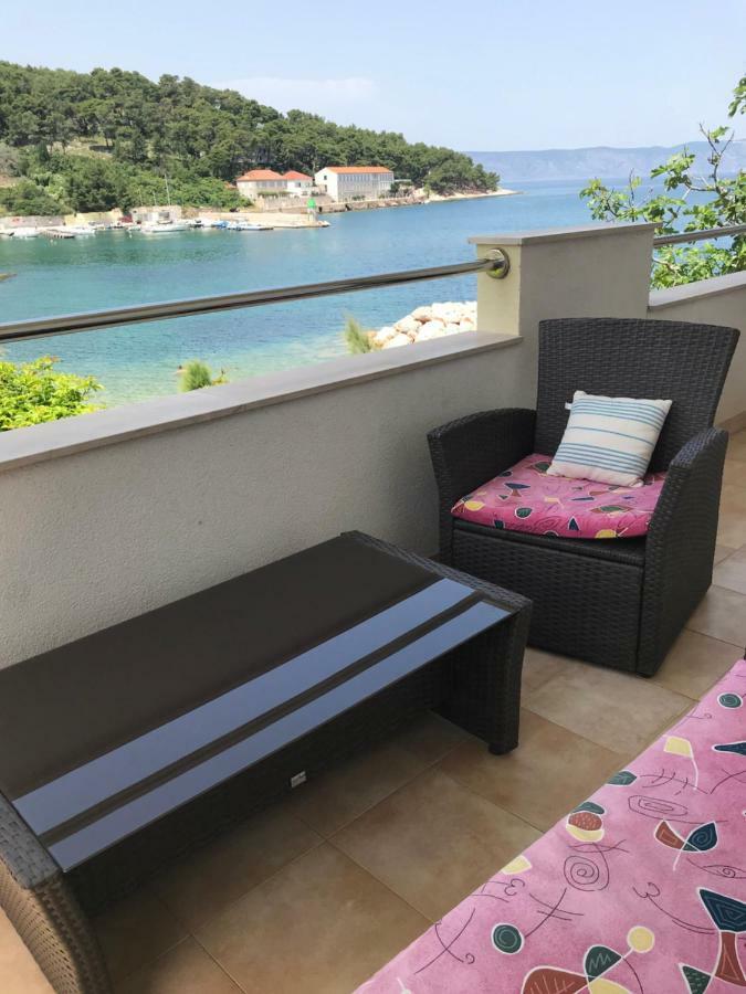 apartmani Ilda Radonić Jelsa  Esterno foto